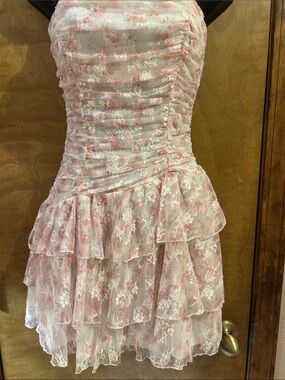 Windsor Pink and White Lace Tiered Mini Dress - Homecoming